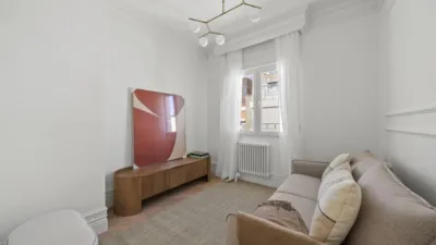 Apartment on Calle de Alcántara photo 2
