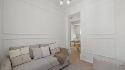 Apartment on Calle de Alcántara photo 4