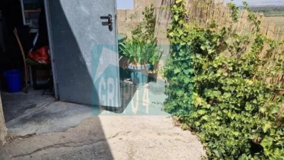 Chalet en venta en Calle del Castellar, Gallur de 29.900 €