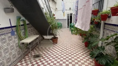 Chalet on Zambrana Street photo 35