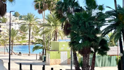 Piso en venta en Figueretes - Platja Den Bossa, Ses Figueretes-Platja d'en Bossa-Cas Serres (Ibiza - Eivissa) de 600.000 €