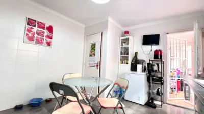 Piso en venta en Figueretes - Platja Den Bossa, Ses Figueretes-Platja d'en Bossa-Cas Serres (Ibiza - Eivissa) de 600.000 €