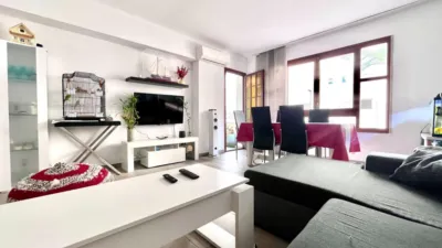 Piso en venta en Figueretes - Platja Den Bossa, Ses Figueretes-Platja d'en Bossa-Cas Serres (Ibiza - Eivissa) de 600.000 €