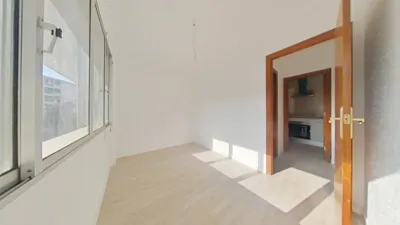 Flat in La Gavarra photo 15