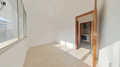 Flat in La Gavarra photo 16