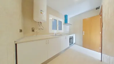 Flat in La Gavarra photo 18