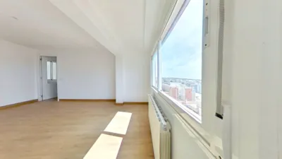 Flat in Centre photo 8