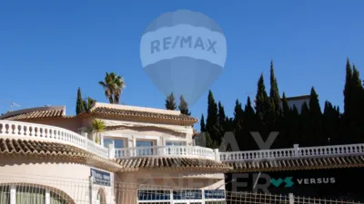 Penthouse on Calle Cl Garrofer El photo 16