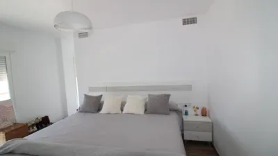 Ático en venta en Calle Sustancia, El Atabal-El Chaparral-Los Morales (Distrito Puerto de la Torre. Málaga Capital) de 289.000 €