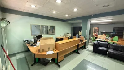 Local comercial en venta en Calle de Andalucía, 13 - Widok 2