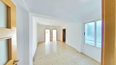 Flat in Les Tendetes photo 7