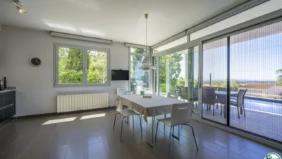 Chalet on Carrer d'Alemanya photo 20