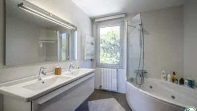 Chalet on Carrer d'Alemanya photo 30