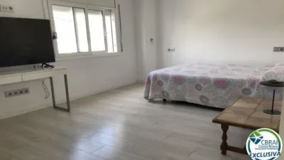 Chalet on Carrer del Baix Llobregat photo 22