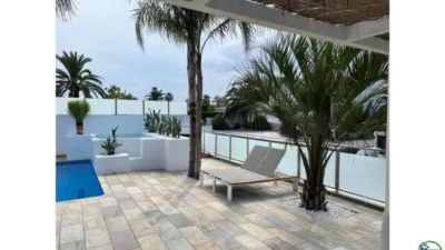 Chalet on Carrer Falconera photo 13