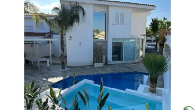 Chalet on Carrer Falconera photo 36