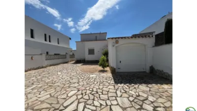 Chalet on Carrer de la Noguera photo 25