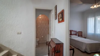 Chalet in Urbanització Santa Isabel photo 37