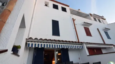 Chalet on Port Currican Street photo 11