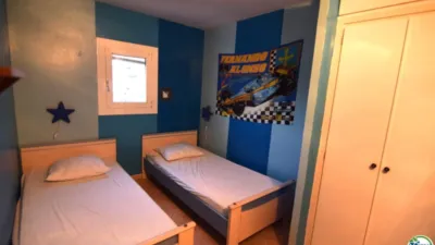 Chalet on Port Currican Street photo 17