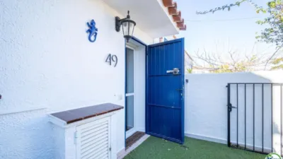 Chalet on Port Currican Street photo 27