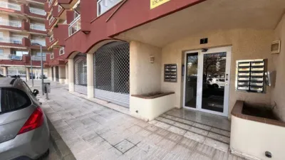 Apartment on Carles Fages Climent Street photo 35