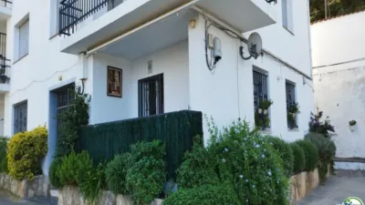 Apartment on Calle Manuel Milà i Fontanals photo 2