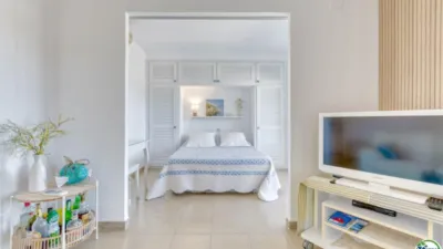 Apartment on Carrer de Francesc Alegre photo 41