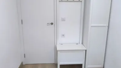 Piso en alquiler en Avinguda del General Avilés, cerca de Calle de Fórnoles, Sant Pau (Distrito Campanar. València Capital) de 1.200 €<span>/mes</span>