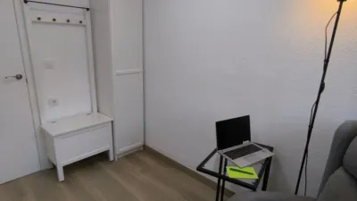 Piso en alquiler en Avinguda del General Avilés, cerca de Calle de Fórnoles, Sant Pau (Distrito Campanar. València Capital) de 1.200 €<span>/mes</span>