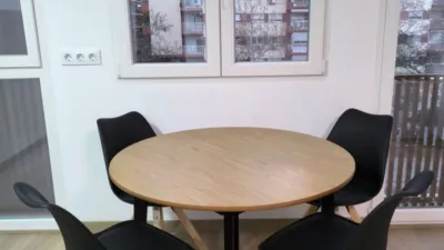 Piso en alquiler en Avinguda del General Avilés, cerca de Calle de Fórnoles, Sant Pau (Distrito Campanar. València Capital) de 1.200 €<span>/mes</span>