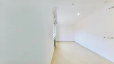 Apartment in Centre photo 12