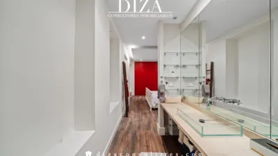 Apartment on Gravina Street photo 13