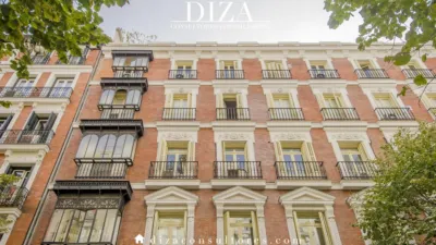 Apartment on Gravina Street photo 26