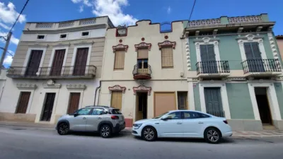 Chalet on Carrer de Pau Casals photo 2