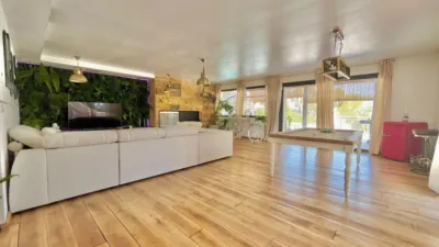 Chalet on Carrer de la Serrallarga photo 8