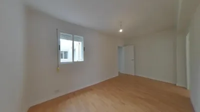 Apartment on Calle de Abastos photo 12