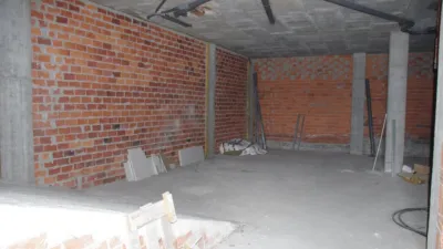 Local comercial en venta en Calle del Alcalde Electo Carballo, 24 - Más
