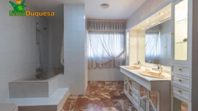 Semi-detached house in Centro photo 32