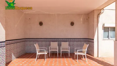 Semi-detached house in the Centre photo 19