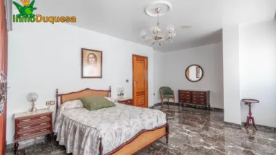 Semi-detached house in the Centre photo 35