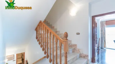 Semi-detached house in the Centre photo 36