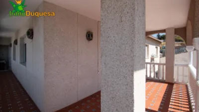Semi-detached house in the Centre photo 47