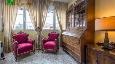Casa pareada en venta en Calle Andrés Segovia, 33, cerca de Calle Agustín Lara, Zaidín-Vergeles (Distrito Zaidín. Granada Capital) de 595.000 €