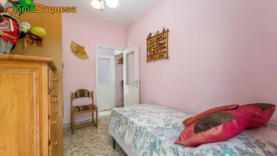 Casa pareada en venta en Calle Andrés Segovia, 33, cerca de Calle Agustín Lara, Zaidín-Vergeles (Distrito Zaidín. Granada Capital) de 595.000 €