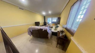 Apartment on Calle del Pintor Fernando Soria photo 2