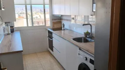 Apartment on Avenida Pintor Rosales photo 3