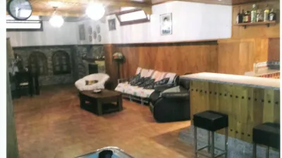 Chalet en venta en Calle Italia, cerca de Calle de Irlanda, Las Salinas (Distrito Núcleo Urbano. Roquetas de Mar) de 660.000 €