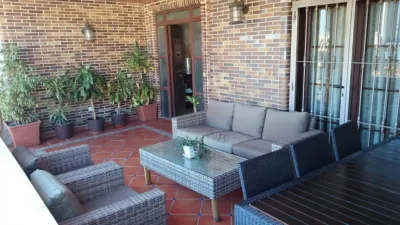 Chalet en venta en Calle Italia, cerca de Calle de Irlanda, Las Salinas (Distrito Núcleo Urbano. Roquetas de Mar) de 660.000 €