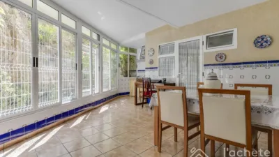 Apartment on Carrer Rafael Alberti photo 18